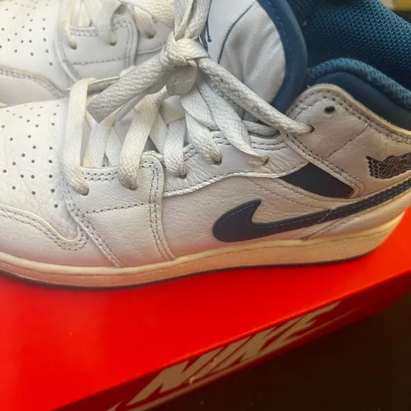 Nike White and Blue Sneakers with Low-Top Design