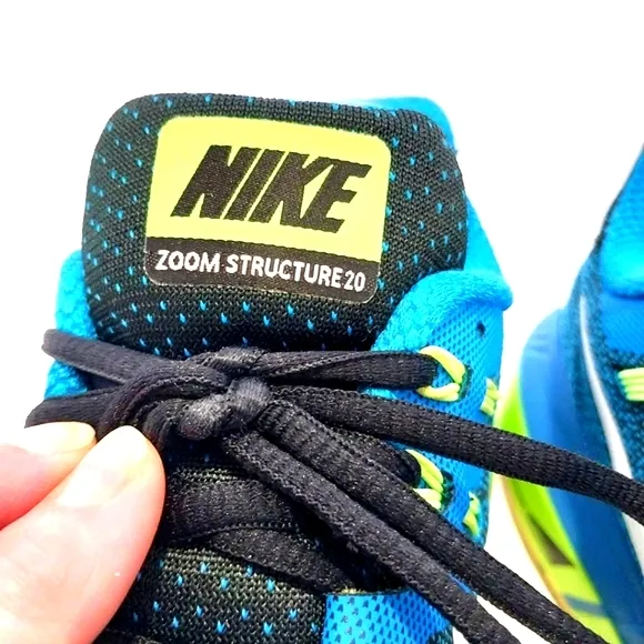 Nike‎ Zoom Structure 20 Sneakers, Size 8
