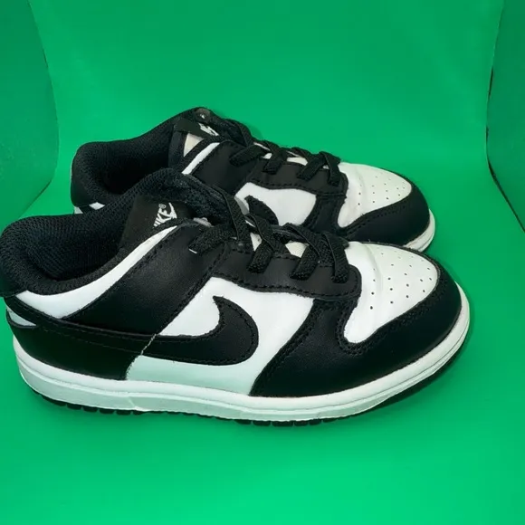 Nike/Jordan- Dunk/Jordan 8 sneakers, CLEAN, 10c size, Preowned, Both Pairs