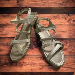Noat Women'sInnovate Sandals Size EU 36/ US 5.5-6 Radiant Gold Leather