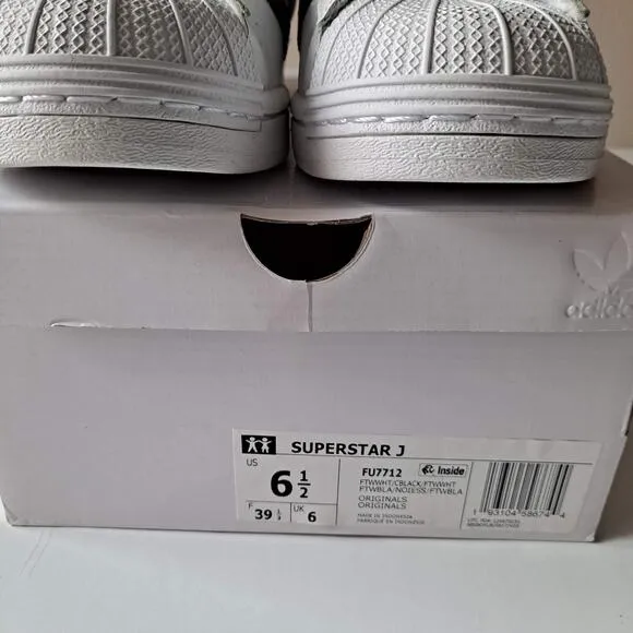 NWB Adidas Originals Superstar Shoes Cloud White Core Black FU7712 Kids Size 6.5