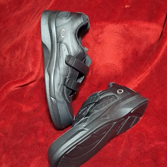NWOT Apex Orthopedic Active Shoes~Walkers~Double Strap~Diabetic~Sneakers