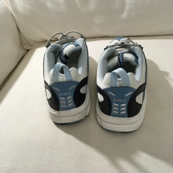 NWOT Dr. Comfort Women's Athletic Refresh Shoes