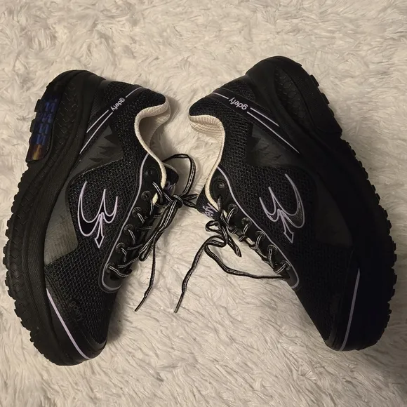 NWOT GRAVITY DEFYER MIGHTY WALK SNEAKERS FOR WOMEN'S BLACK/PURPLE  SIZE 6.5