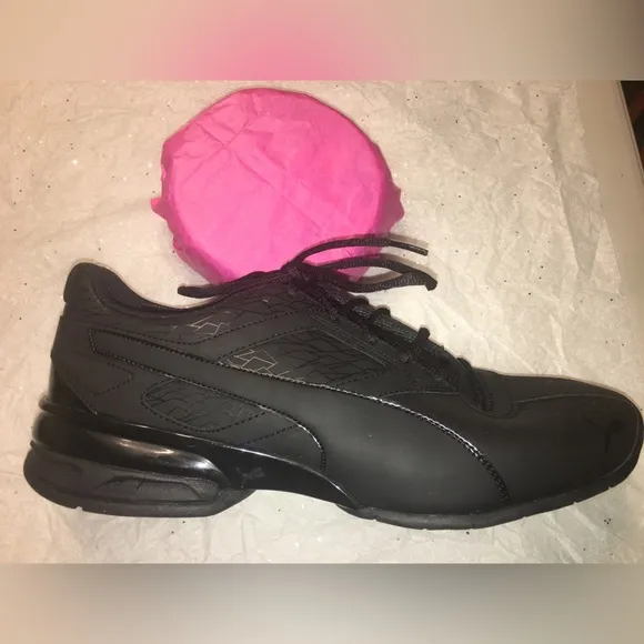 NWOT PUMA Men’s Tazon Black Sneakers - Size 12