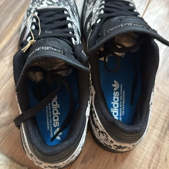 NWT!  Adidas Busenitz Pro Tennis Skateboard Sneakers Men’s Size 9.5