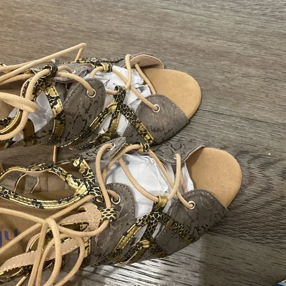 NWT BURJU Shoes Vaneno Open Toe Lace Up Stiletto Heeled Sandals | Size 11