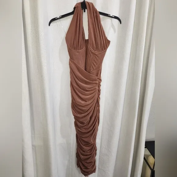 NWT House of CB VALENTINA MOCHA CHOCOLATE ASYMMETRIC‎ CUTOUT MIDI DRESS XS plus