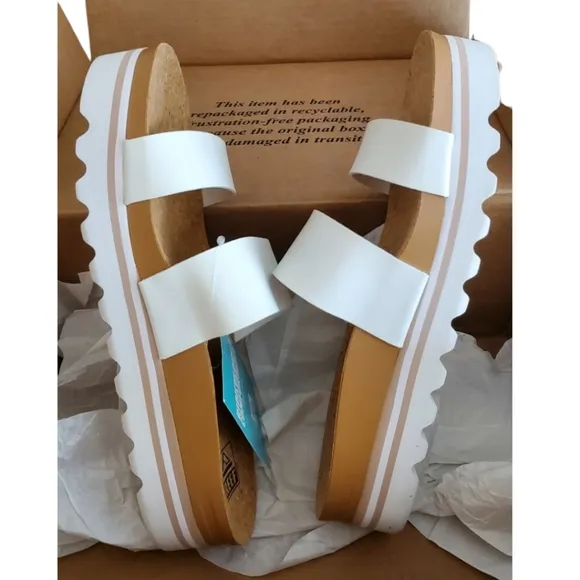 NWT IOB Reef Cushion Vista Hi White Slide Cork Sandals Womens 10 Vegan