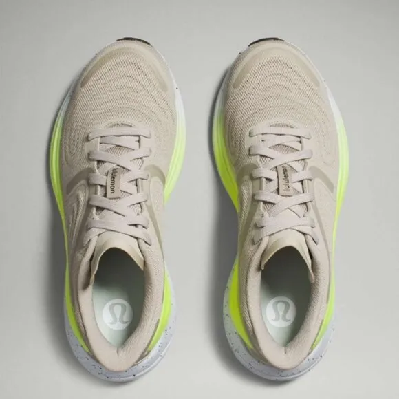 NWT Lululemon Blissfeel 2 Running Shoe Raw Linen / Highlight Yellow / Iced Laven