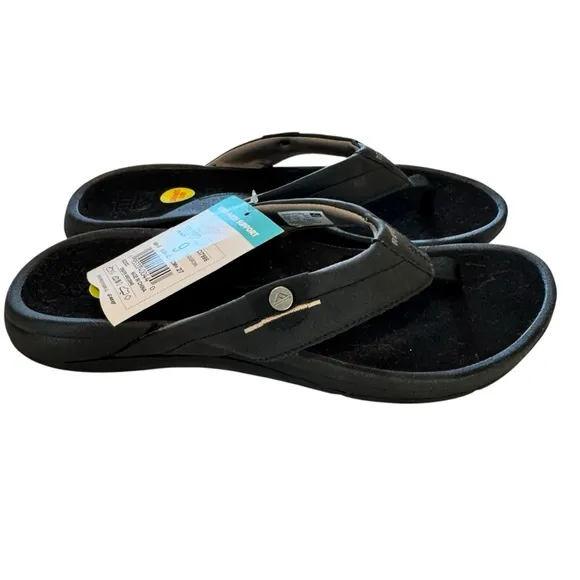 NWT Reef Men’s 9 Ridiculously Comfortable Flip Flop Sandals Brown Cushioned Arch