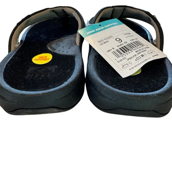 NWT Reef Men’s 9 Ridiculously Comfortable Flip Flop Sandals Brown Cushioned Arch