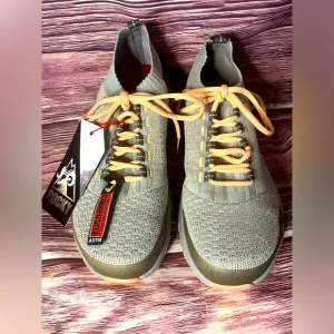 NWT ROCKY Composite Toe Sneakers, Gray and Pink. Size 9.