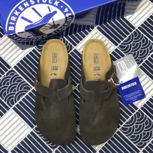 🌟NWT - Women's Mocha Suede Birkenstock Boston Shoes - Narrow Fit