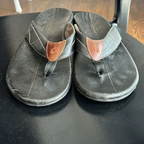 Olukai Men’s Hokule'a Kia leather black Sandals flip flops size 13 EUC!