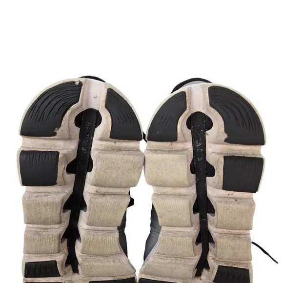 On Cloud Cloudswift Sneakers Size 9 *Missing Insoles*