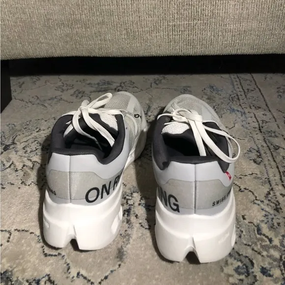 On Cloudsurfer Next in Glacier White