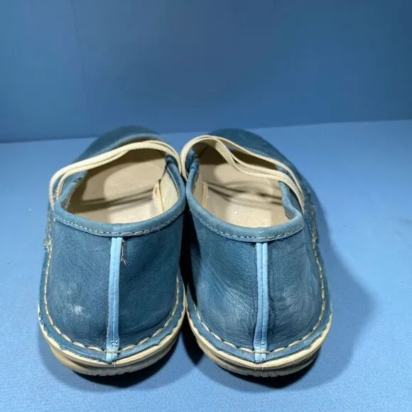 On Foot Blue Leather shoes Size 38