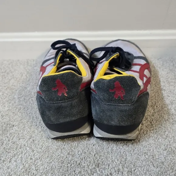 Onitsuka Tiger Ultimate 81‎ Red /Black/Gray Sneakers D910N Men's Size 13 RARE