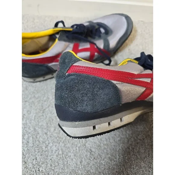 Onitsuka Tiger Ultimate 81‎ Red /Black/Gray Sneakers D910N Men's Size 13 RARE