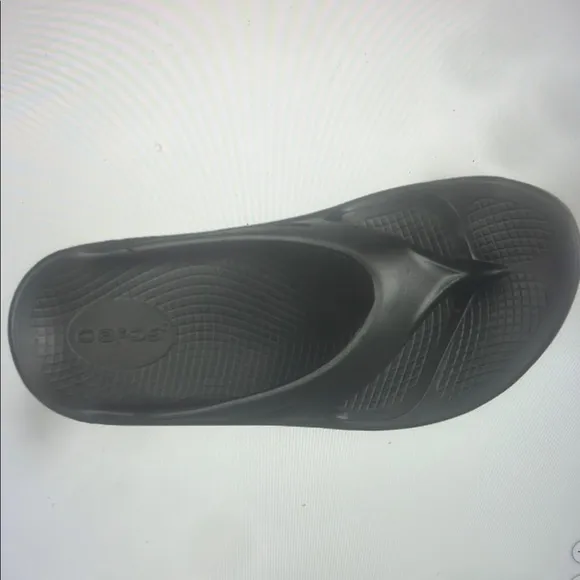 OOFOS Black Sandals with Contoured Footbed unisex Men’s Size 13 Women’s s