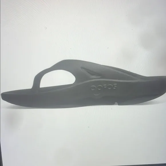 OOFOS Black Sandals with Contoured Footbed unisex Men’s Size 13 Women’s s