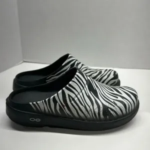 Oofos Oocloog Clogs Sandal Slip On Shoes Zebra Print White Black Women's Size 7