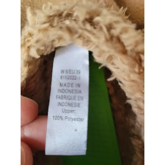 Oofos Oocoozie Recovery Shoe Womens Size 8 Camel Chestnut Comfort Low Top