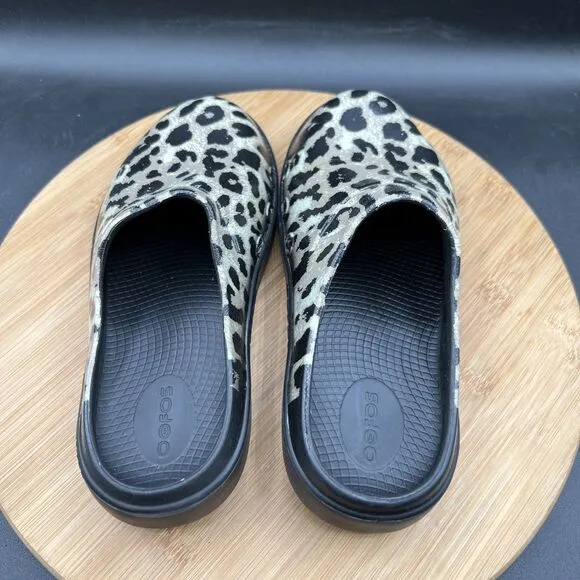 OOFOS Womens Size 6 OOcloog Black Cheetah Orthopedic Slides Shoes Sandals Clog