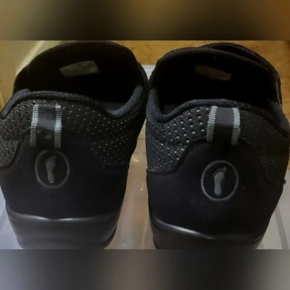 Orthofeet  Womens Shoes , Hair Stylist, Granny Core, Comfort, Etc... 10 Wide