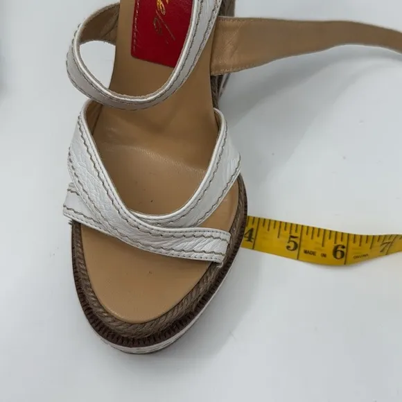 Paloma Barcelo White Leather Wedge Sandals Size 40 Made in Spain Vero Cuoio