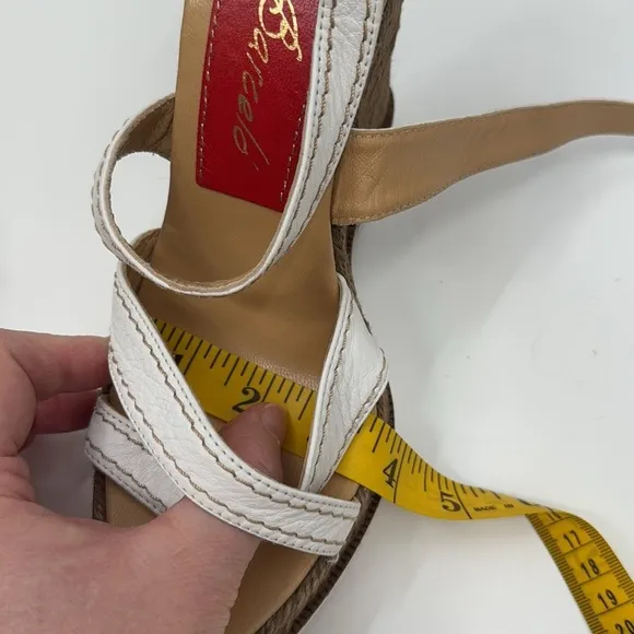Paloma Barcelo White Leather Wedge Sandals Size 40 Made in Spain Vero Cuoio