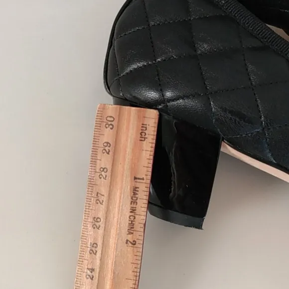 Paul Mayer Attitudes Regal Quilted Patent Pointed Bow Accent Heel Shoes Pumps