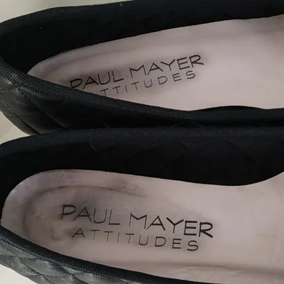 Paul Mayer Attitudes Regal Quilted Patent Pointed Bow Accent Heel Shoes Pumps
