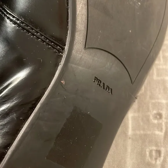 Prada Lace Up Vintage Oxford Shoes