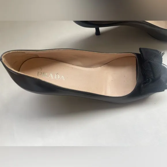 Prada Women’s Open Toe Shoes Black with Bow Size 38.5