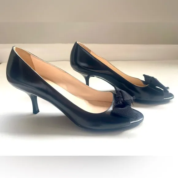 Prada Women’s Open Toe Shoes Black with Bow Size 38.5