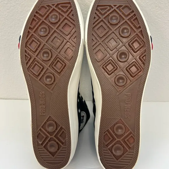 Pro Keds /BLACK/ MENS/ NWOT/ NWOB/ Royal Hi Lace up/Black / Size 14