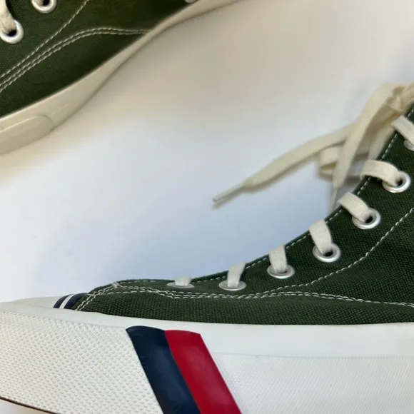 Pro-Keds / GREEN/NWOT/NWOB/ Hi Lace Up/Mens / Olive Green/ size 14