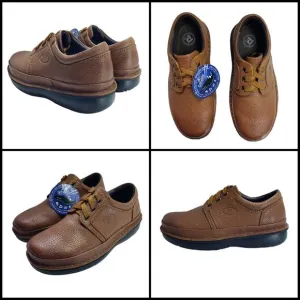 Propet M4070-BR Villager Oxford Lace Walking Shoes, size 7.5 3E, Brown.