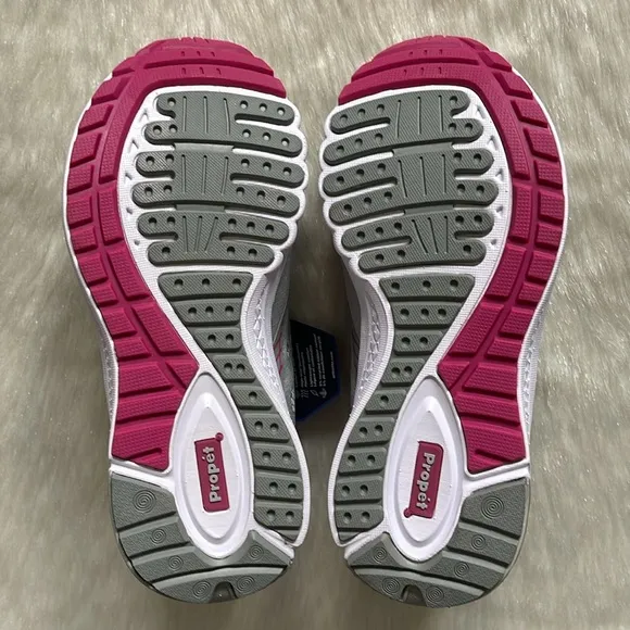 Propét Pink &amp; Grey Mesh OrthoLite Comfort Foam Athletic Workout Running Shoes