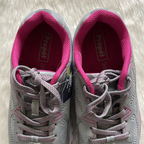 Propét Pink &amp; Grey Mesh OrthoLite Comfort Foam Athletic Workout Running Shoes