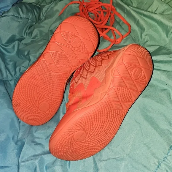 PUMA LAMELLO &quot;Not From Here Red Blast&quot; Basketball Sneakers Youth Size 5