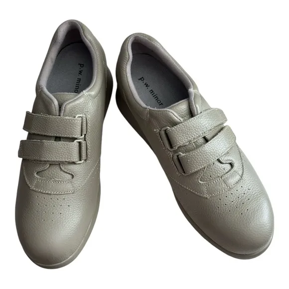 P.W. Minor Women's Leisure Double Strap Clay Orthopedic Diabetic Shoes Size 9.5