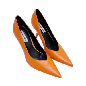 RARE CALVIN KLEIN JEANS Orange Pumps with Pointed Toe and Slanted Heel Detail
