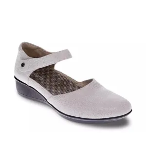 Revere Osaka Women's Casual Cream Shoes Size 10M