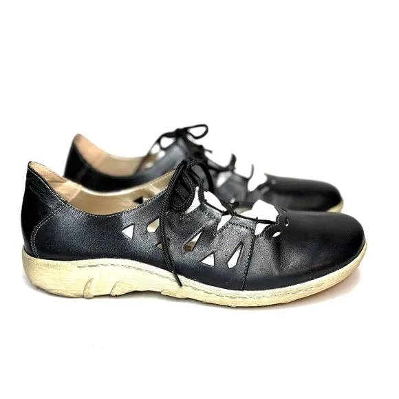 Rieker Remonte Black Leather Cut Out Walking Shoes | 39