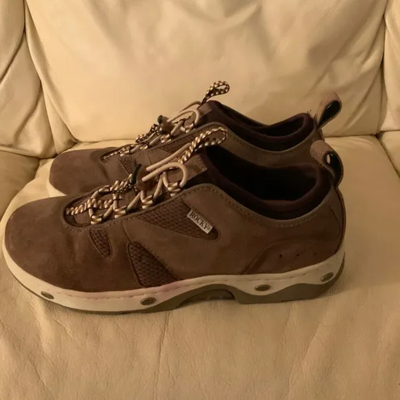 ROCKY. Athletic shoes