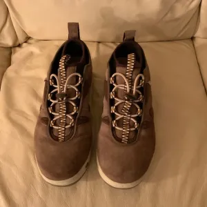 ROCKY. Athletic shoes