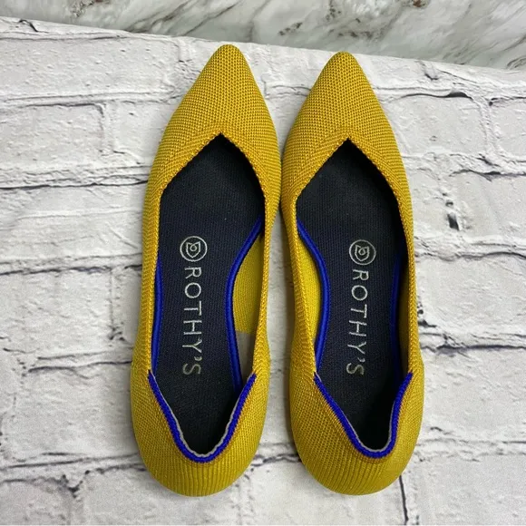 Rothy’s pointed toe flat shoes size 6